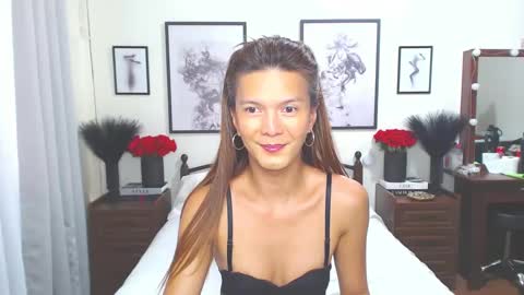 Snapshot of diense17 chatting on 02.11.25 Dennesse online show from 02.11.25