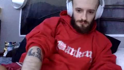 Snapshot of digbicknik chatting on 02.14.25 digbicknik online show from 02.14.25