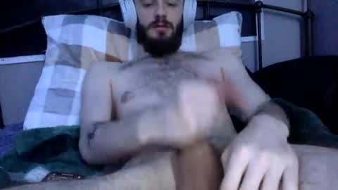 Snapshot of digbicknik chatting on 02.23.25 digbicknik online show from 02.23.25