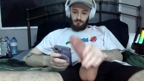 Snapshot of digbicknik chatting on 02.24.25 digbicknik online show from 02.24.25