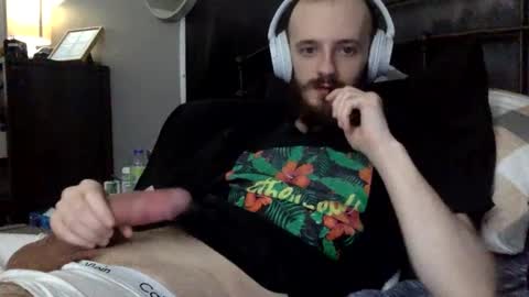 Snapshot of digbicknik chatting on 02.28.25 digbicknik online show from 02.28.25