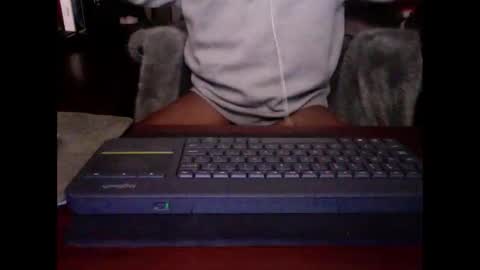 The Digital Pimp.... online show from 12.17.25