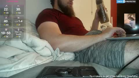 Snapshot of dikdowndaddy chatting on 02.02.25 Daddy online show from 02.02.25