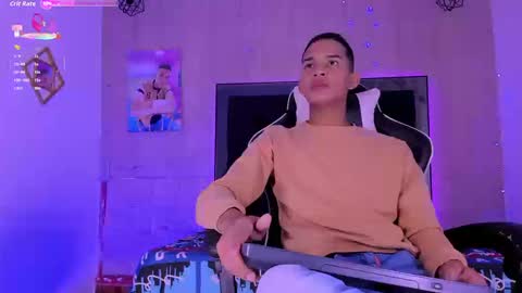 Snapshot of dilam_alfonzo chatting on 09.10.25 Dilan online show from 09.10.25