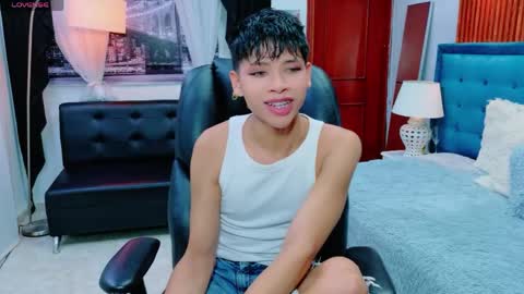 Snapshot of dilan_911 chatting on 05.20.26 DILAN online show from 05.20.26