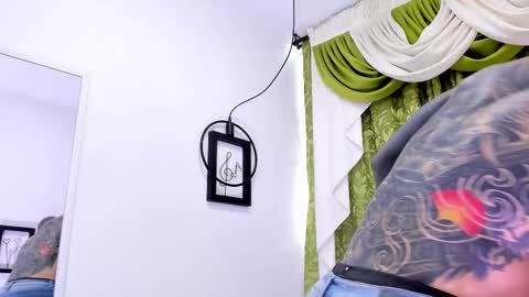 dilan_scootk_ online show from 10.07.25