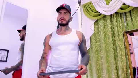 dilan_scootk_ online show from 11.26.25