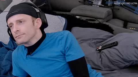 Dilldough405 online show from 09.08.25