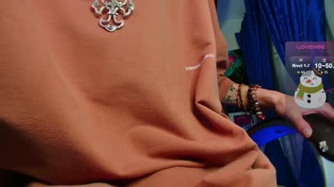 Julian Independent Model online show from 12.14.24