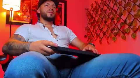 Snapshot of dimitri_master chatting on 12.01.25 Angel Dimitri online show from 12.01.25