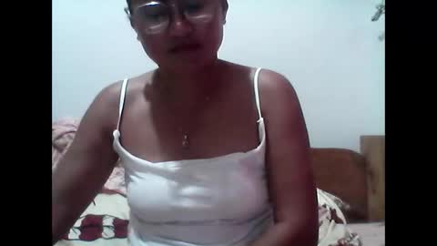 Snapshot of dimple_42 chatting on 09.30.25 Dimple online show from 09.30.25