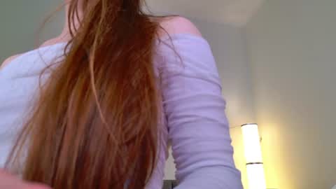 Snapshot of dina_peach chatting on 06.27.26 Dina online show from 06.27.26