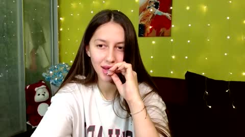 DinaFritz online show from 02.12.25