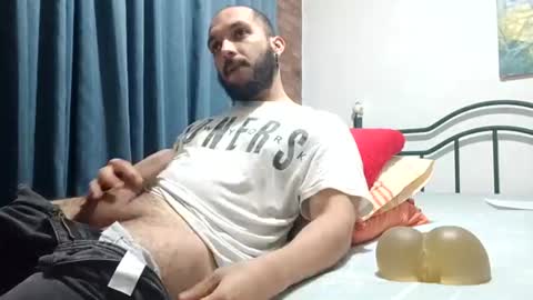 Snapshot of dinchtcams chatting on 06.27.26 Dincht online show from 06.27.26