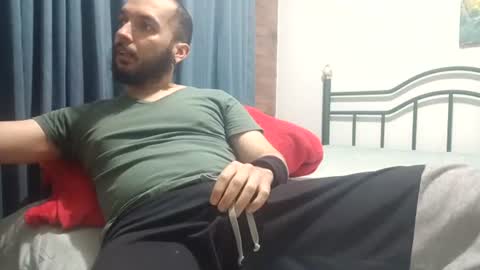 Snapshot of dinchtcams chatting on 06.29.26 Dincht online show from 06.29.26