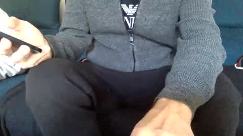 dinnerout1111 online show from 01.21.25