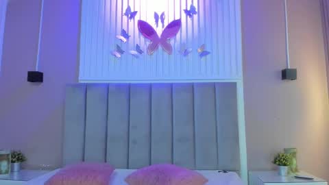 Cristal  online show from 10.05.25