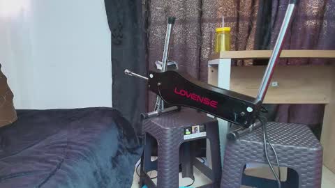 victoria online show from 11.22.25