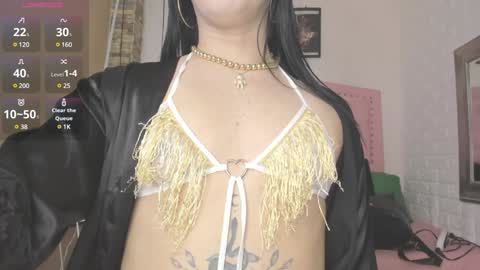 Snapshot of diosaa_golden chatting on 01.27.25 DIOSA online show from 01.27.25