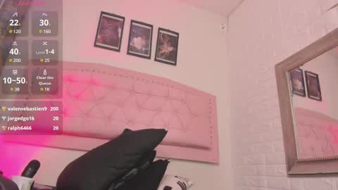 Snapshot of diosaa_golden chatting on 02.28.25 DIOSA online show from 02.28.25