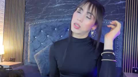 Snapshot of diosaa_golden chatting on 09.12.25 DIOSA online show from 09.12.25