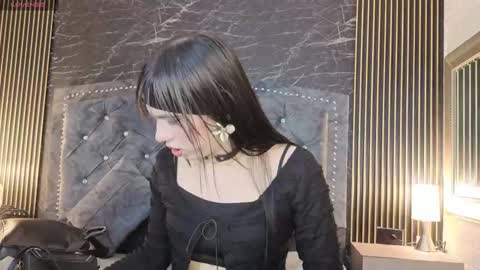 Snapshot of diosaa_golden chatting on 09.15.25 DIOSA online show from 09.15.25
