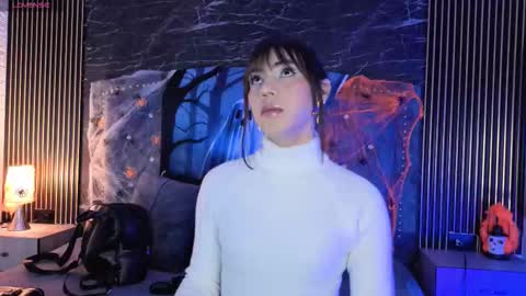 Snapshot of diosaa_golden chatting on 10.15.25 DIOSA online show from 10.15.25