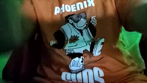 Snapshot of dipstik11 chatting on 10.24.25 DIPSTIK online show from 10.24.25