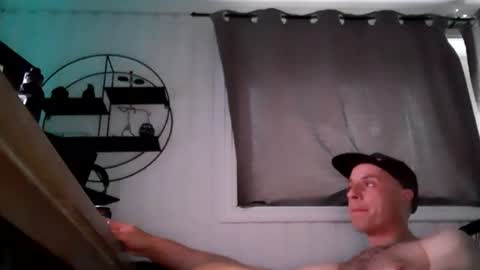 Snapshot of dirkdigglerofficial chatting on 06.14.26 dirkdigglerofficial online show from 06.14.26