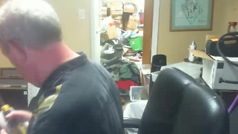 DirtkPitt Fun guy working online show from 12.21.24