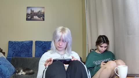 Dirty Kiss69 online show from 11.28.25