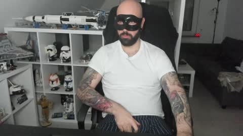 Robert online show from 12.15.24