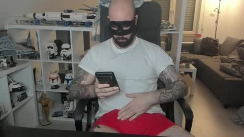 Robert online show from 12.22.24