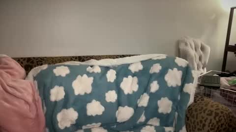 Laney Jane online show from 12.13.24