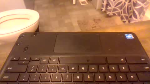 dirtywhite14 online show from 10.16.25