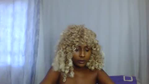 Snapshot of disah_002 chatting on 06.08.26 disah_002 online show from 06.08.26