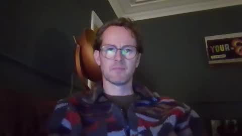 Snapshot of discovery_99 chatting on 10.04.25 discovery_99 online show from 10.04.25