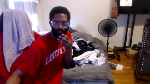 Snapshot of disr3sp3ctfully_dipp3d chatting on 07.12.26 Your Best Worst Nightmare online show from 07.12.26