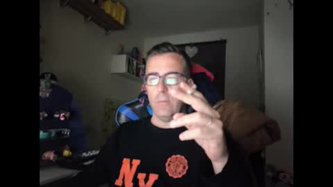 Snapshot of ditos_c chatting on 03.04.26 ditos_c online show from 03.04.26