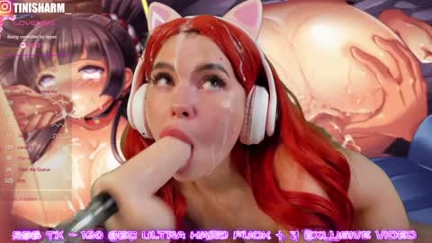 Snapshot of divacam chatting on 12.13.24 Tini online show from 12.13.24