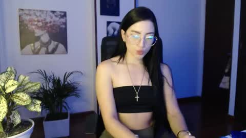 Hera online show from 10.30.25