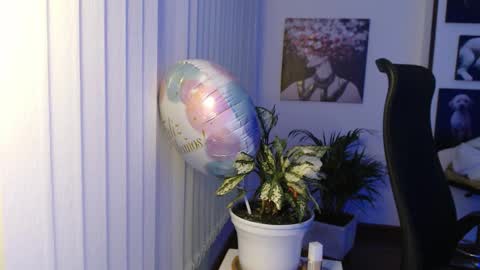 Hera online show from 12.17.25