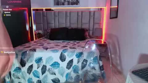 divinepearl online show from 09.16.25