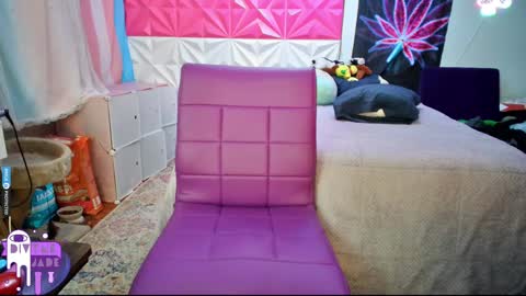 Jade Divyne online show from 12.04.24