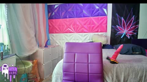 Jade Divyne online show from 12.28.24