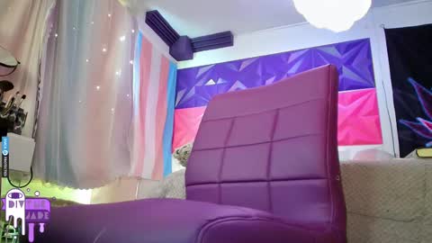 Jade Divyne online show from 02.23.25