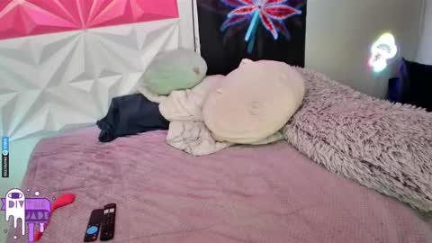 Jade Divyne online show from 03.07.25