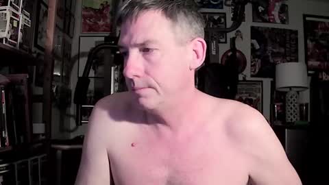 Snapshot of dix_handley_50 chatting on 12.11.24 dix_handley_50 online show from 12.11.24