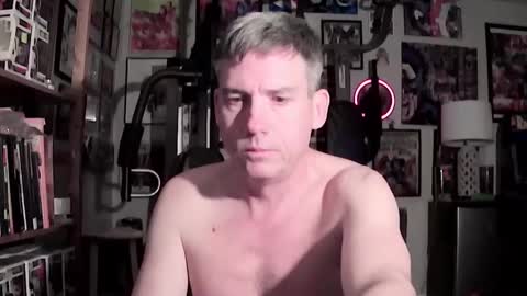 Snapshot of dix_handley_50 chatting on 12.12.24 dix_handley_50 online show from 12.12.24