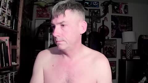 Snapshot of dix_handley_50 chatting on 01.30.25 dix_handley_50 online show from 01.30.25